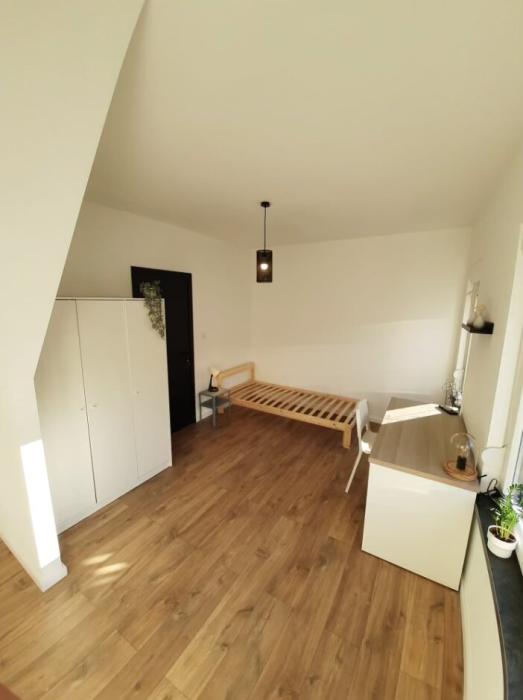 Shared housing 16 m² in Mons