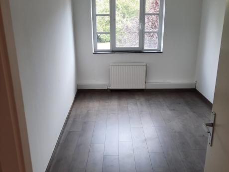 Shared housing 90 m² in Mons