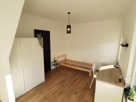 Shared housing 16 m² in Mons